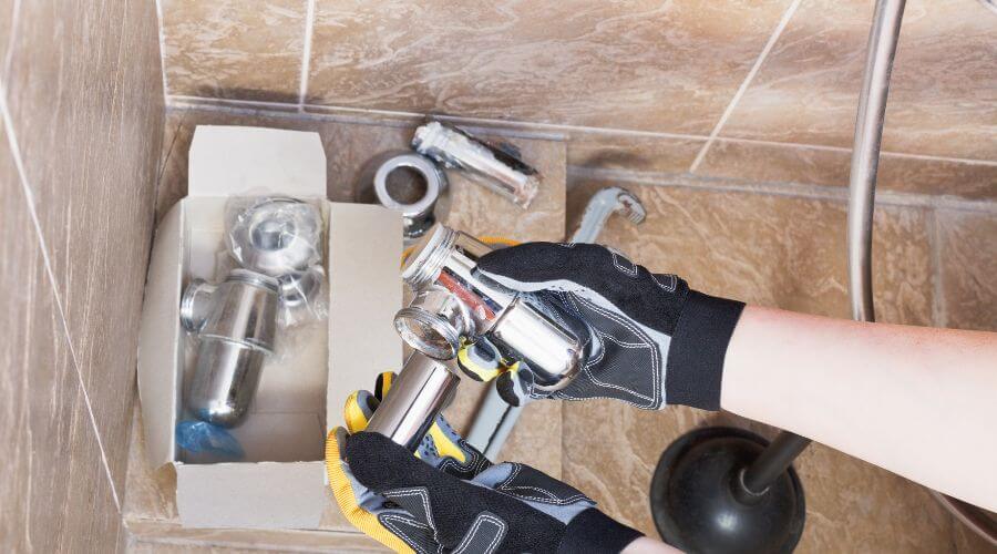 Professional gutter cleaning in Wilton, CA